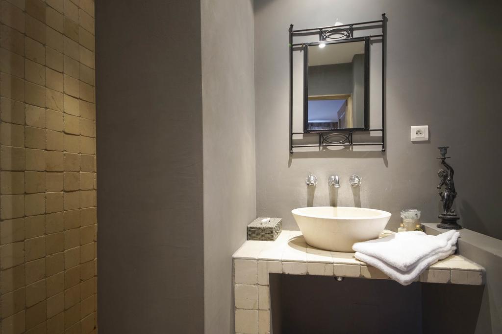 Hotel De La Tour Chatillon-sur-Chalaronne Luaran gambar